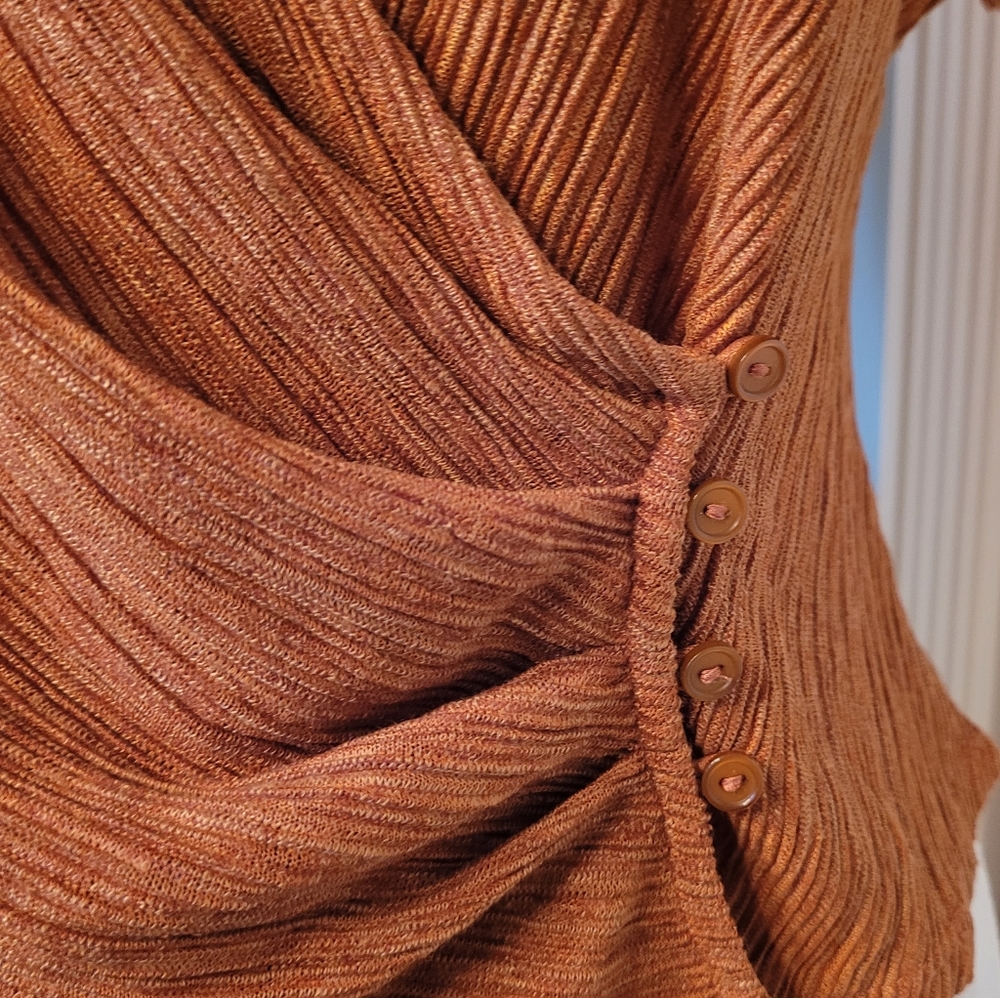 Astr Rust Wrap Top - Picture 4 of 10